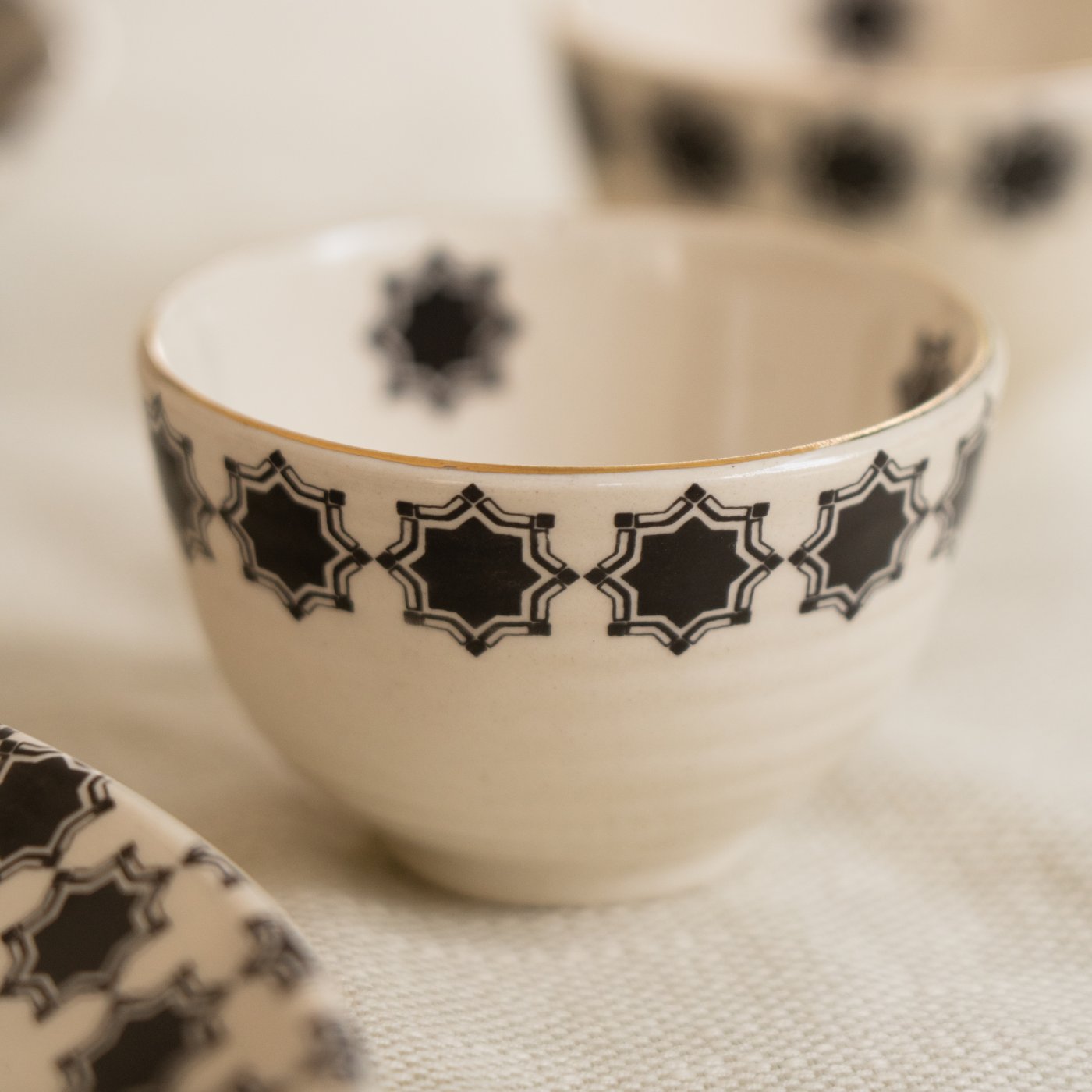 Shatranj Black and White Printed Portion Bowls