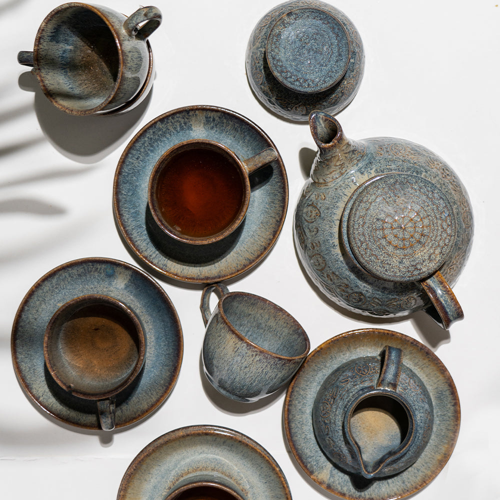 Oshin Exclusive Ceramic Tea Set of 11